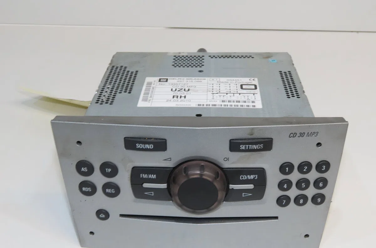 Autoradio Opel CORSA D (S07) 1.3 cdti (l08, l68) (2006-2014) 5 portes occasion