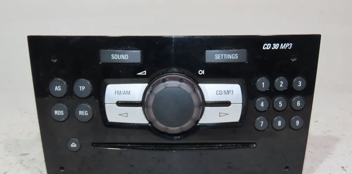 Autoradio Opel CORSA D (S07) 1.3 cdti (l08, l68) (2006-2014) 5 portes occasion