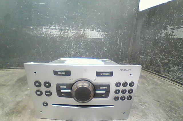 Autoradio Opel CORSA D (S07) 1.3 cdti (l08, l68) (2006-2014) 5 portes occasion