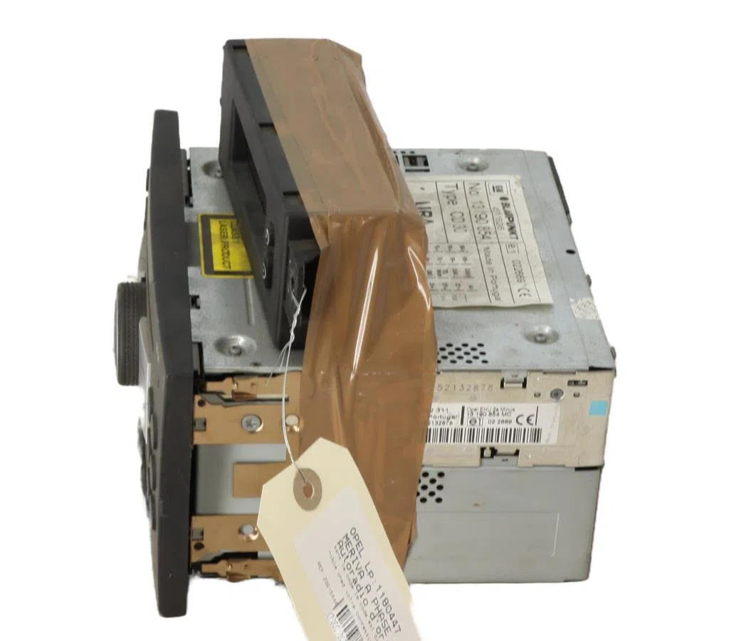 Autoradio Opel MERIVA A Monospace (X03) 1.7 cdti (e75) (2003-2010) occasion