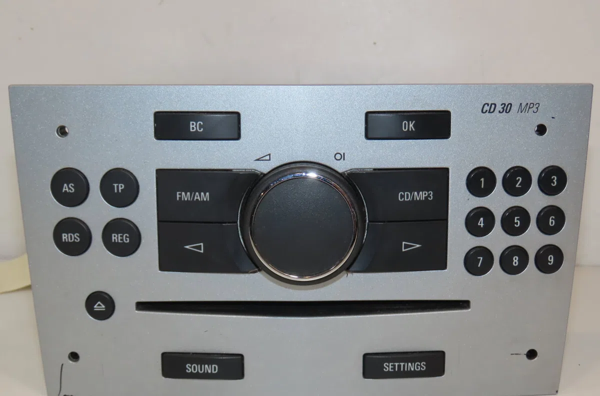 Autoradio Opel ZAFIRA - ZAFIRA FAMILY B (A05) 1.7 cdti (m75) (2008-2015) 5 portes occasion