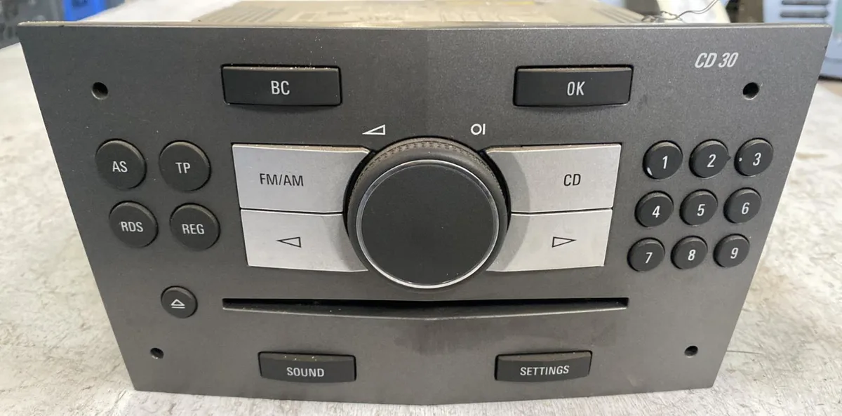 Autoradio Opel ZAFIRA - ZAFIRA FAMILY B (A05) 1.9 cdti (m75) (2005-2015) 5 portes occasion