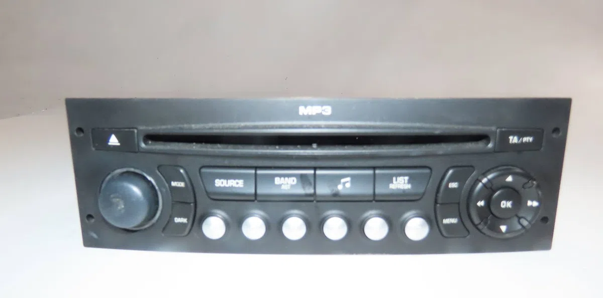Autoradio Peugeot 1007 (KM_) 1.4 hdi (2005) occasion