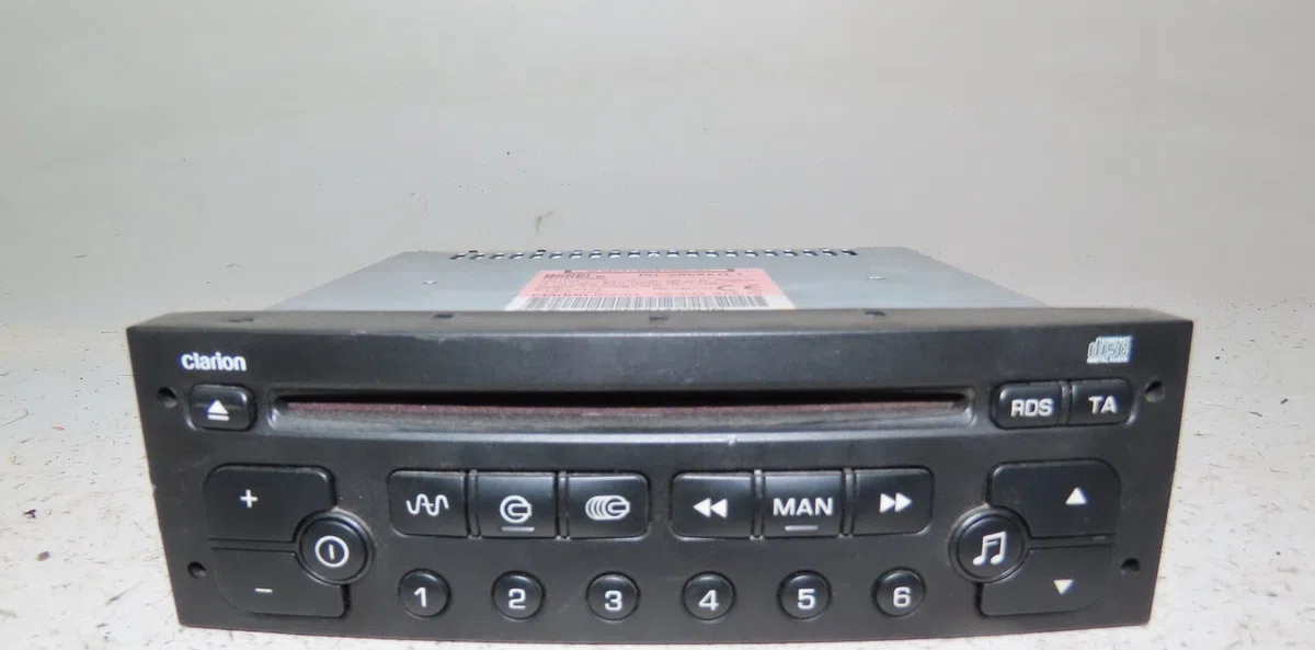 Autoradio Peugeot 206 (2L_, 2M_) 1.4 i (2010-2013) occasion