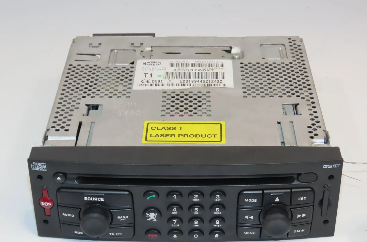 Autoradio Peugeot 206 3-5 portes (2A-C) 1.6 16v (2000-2009) 3 portes occasion