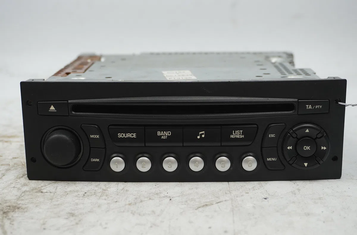 Autoradio Peugeot 207-207 (WA_, WC_) 1.6 16v (2006-2013) occasion