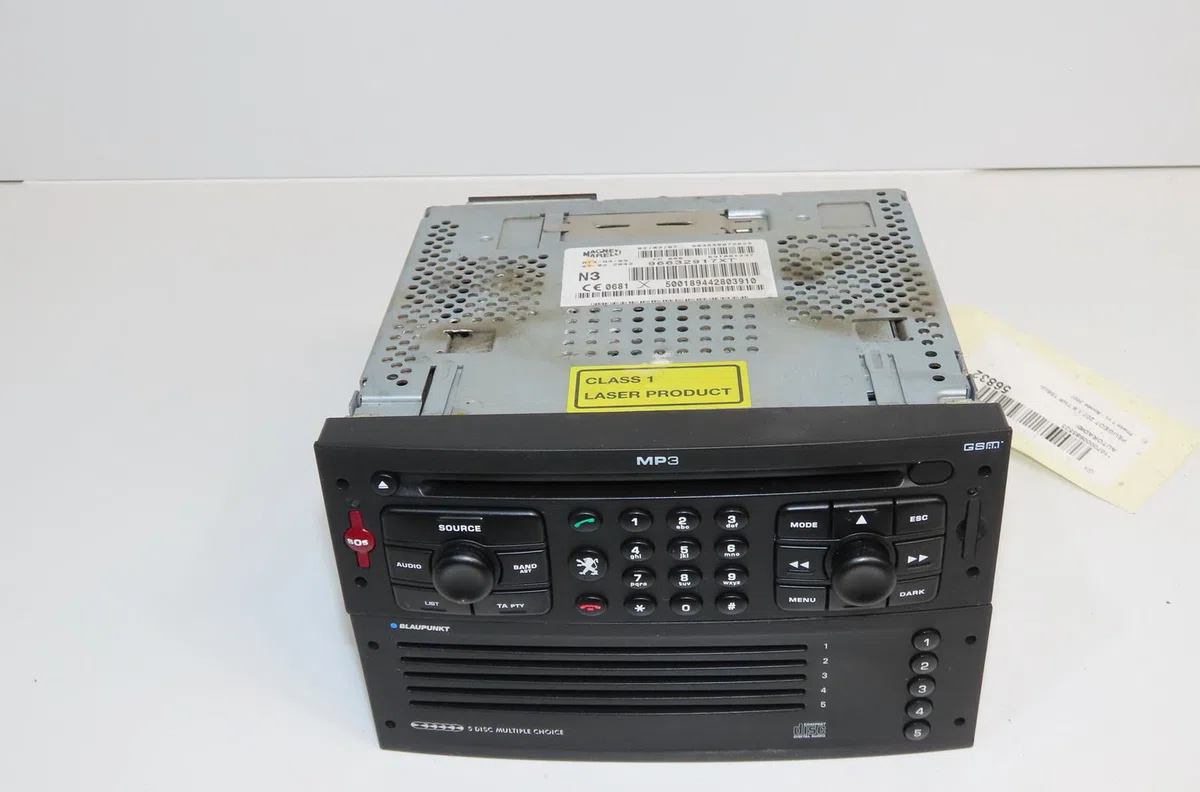 Autoradio Peugeot 207-207 (WA_, WC_) 1.6 16v turbo (2006-2013) occasion