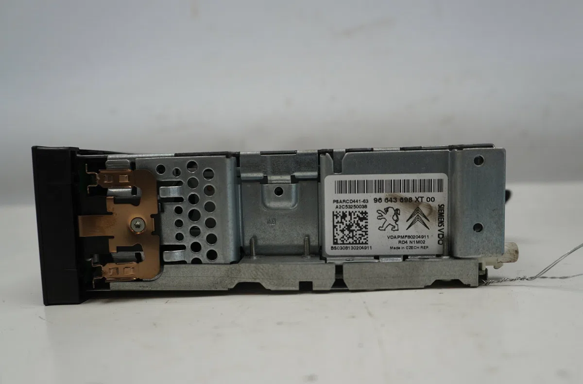 Autoradio Peugeot 207-207 (WA_, WC_) 1.6 hdi (2006-2013) 5 portes occasion