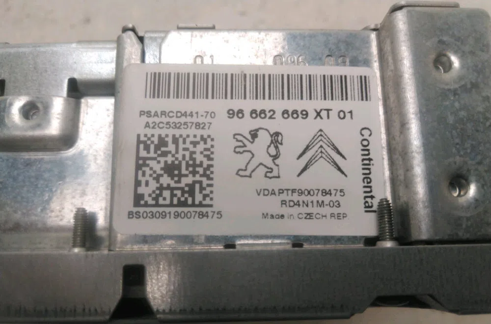 Autoradio Peugeot 207 SW (WK_) 1.6 hdi (2007-2012) 5 portes occasion