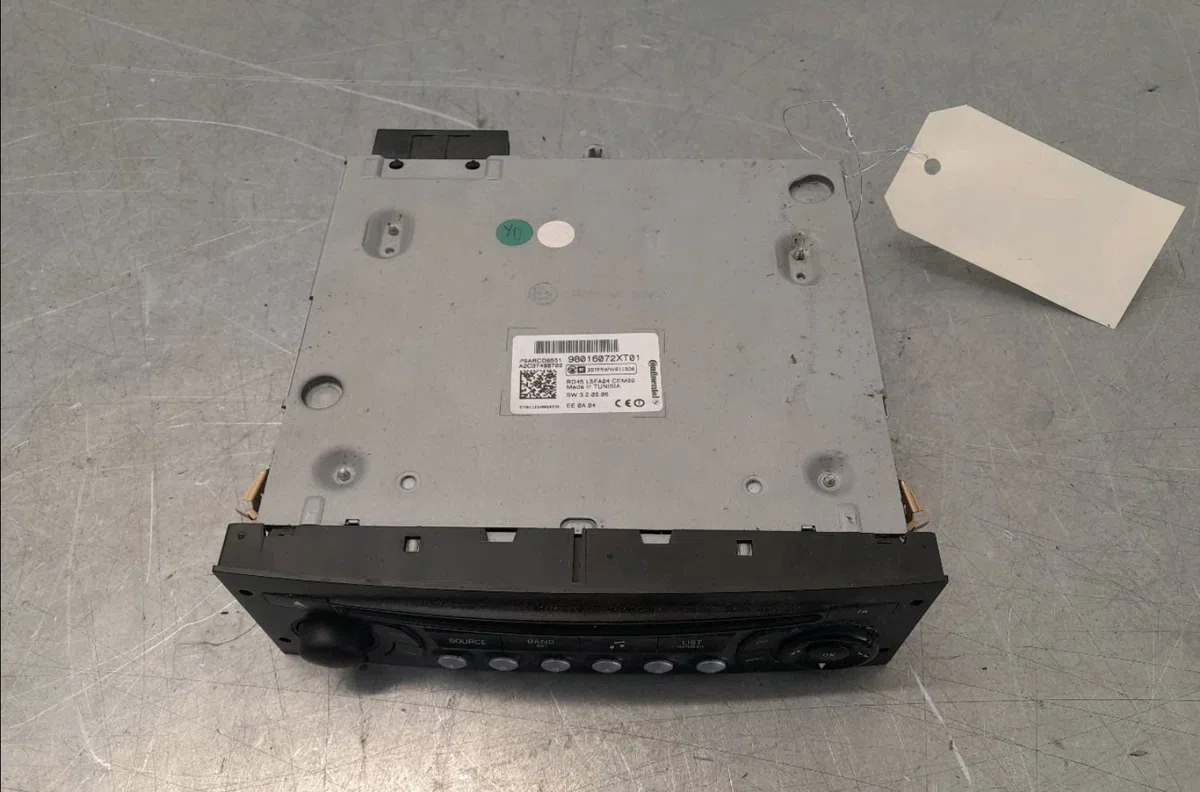 Autoradio Peugeot 3008 Monospace (0U_) 1.6 hdi (2009-2016) 5 portes occasion