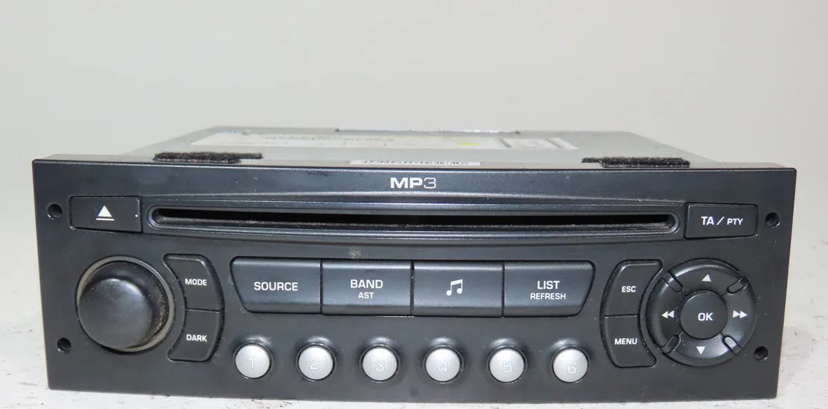Autoradio Peugeot 3008 Monospace (0U_) 1.6 hdi (2009-2016) 5 portes occasion