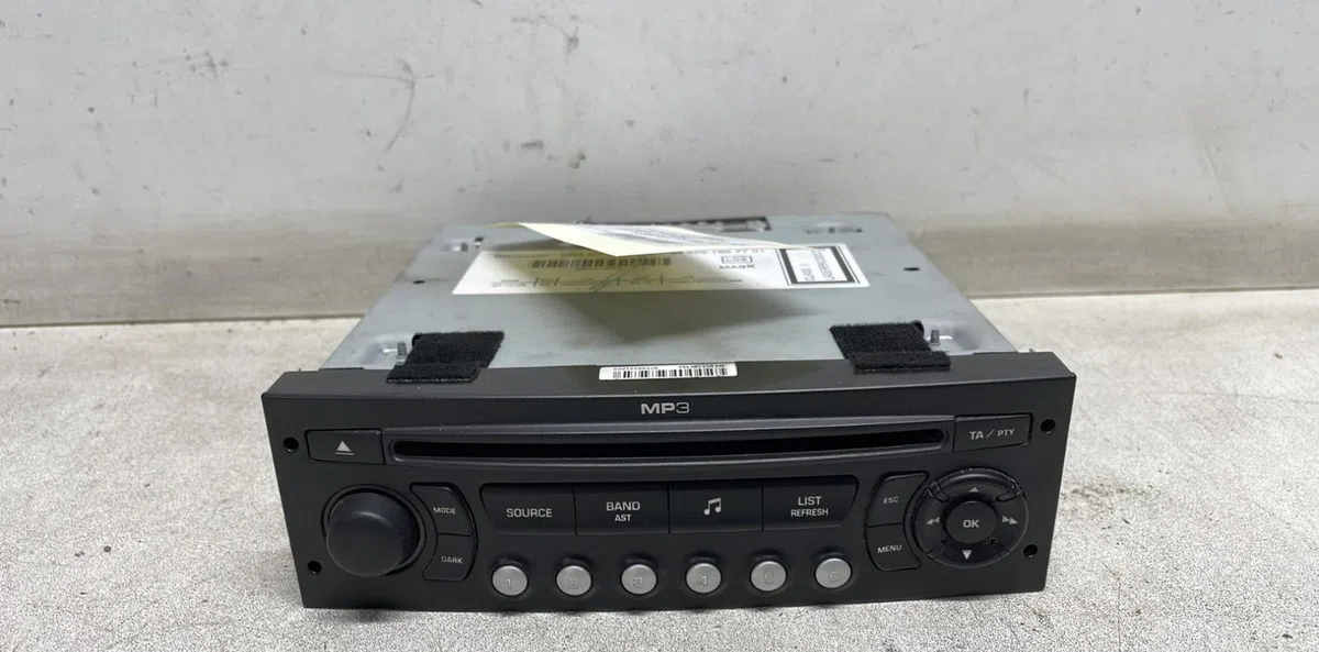 Autoradio Peugeot 3008 Monospace (0U_) 1.6 hdi (2009-2016) 5 portes occasion
