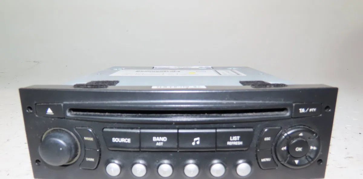 Autoradio Peugeot 3008 Monospace (0U_) 1.6 hdi (2009-2016) 5 portes occasion