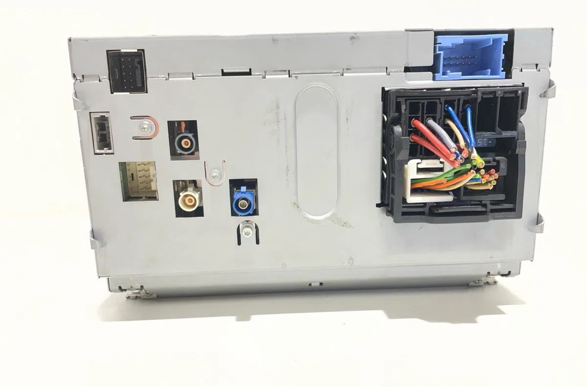 Autoradio Peugeot 3008 Monospace (0U_) 2.0 hdi 150 - bluehdi 150 (2009-2016) 5 portes occasion