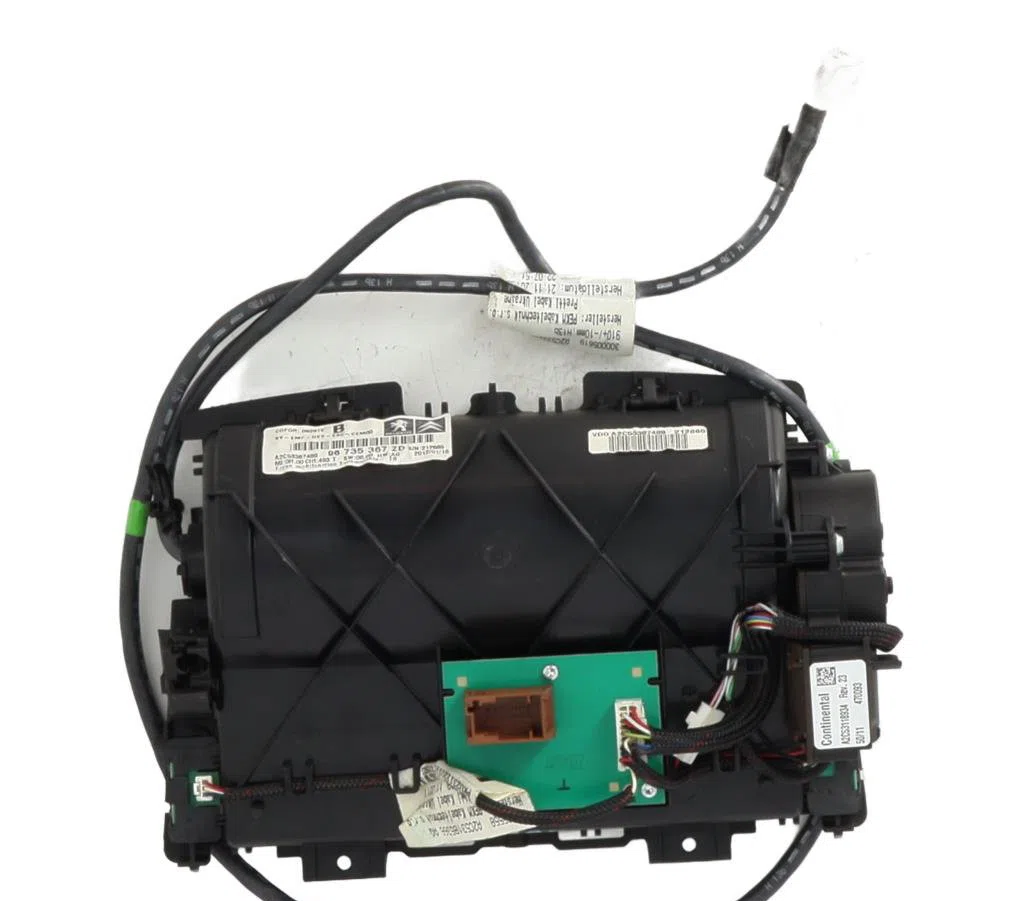Autoradio Peugeot 3008 Monospace (0U_) 2.0 hdi 150 - bluehdi 150 (2009-2016) 5 portes occasion