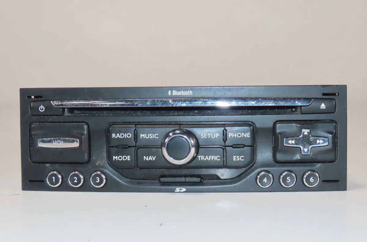Autoradio Peugeot 3008 Monospace (0U_) 2.0 hdi 150 - bluehdi 150 (2009-2016) 5 portes occasion