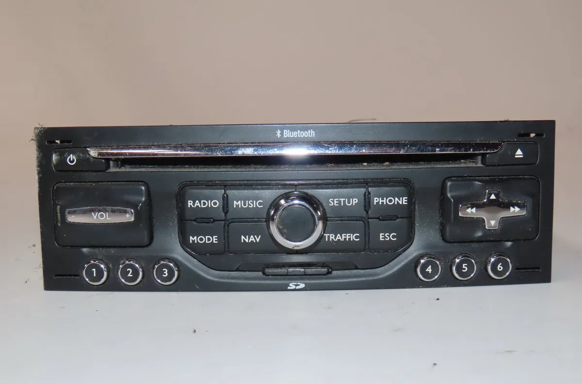 Autoradio Peugeot 3008 Monospace (0U_) 2.0 hdi 150 - bluehdi 150 (2009-2016) 5 portes occasion