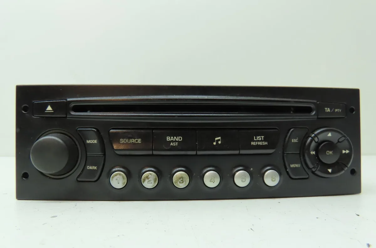 Autoradio Peugeot 307 (3A-C) 1.6 16v (2000-2007) 5 portes occasion