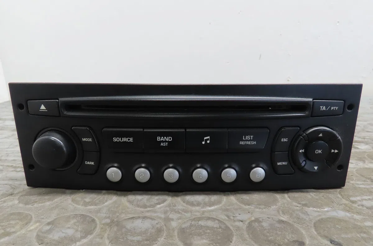 Autoradio Peugeot 307 Break (3E) 1.6 16v (2002-2008) occasion