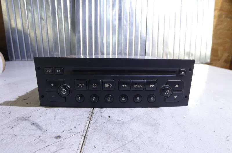 Autoradio PEUGEOT 307 PHASE 1 BREAK occasion
