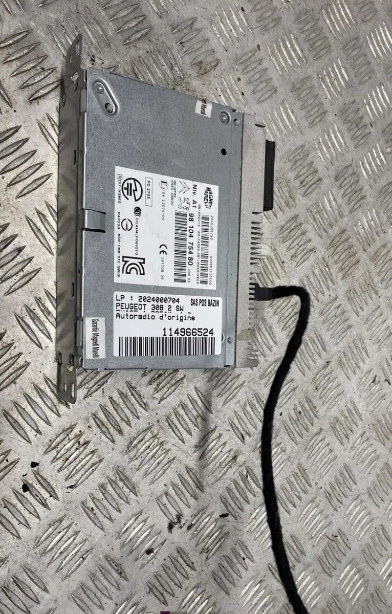 Autoradio PEUGEOT 308 2 SW PHASE 1 BREAK occasion
