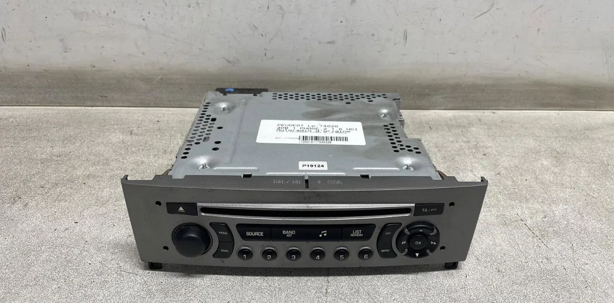 Autoradio Peugeot 308 I (4A_, 4C_) 1.6 hdi (2007-2014) 5 portes occasion