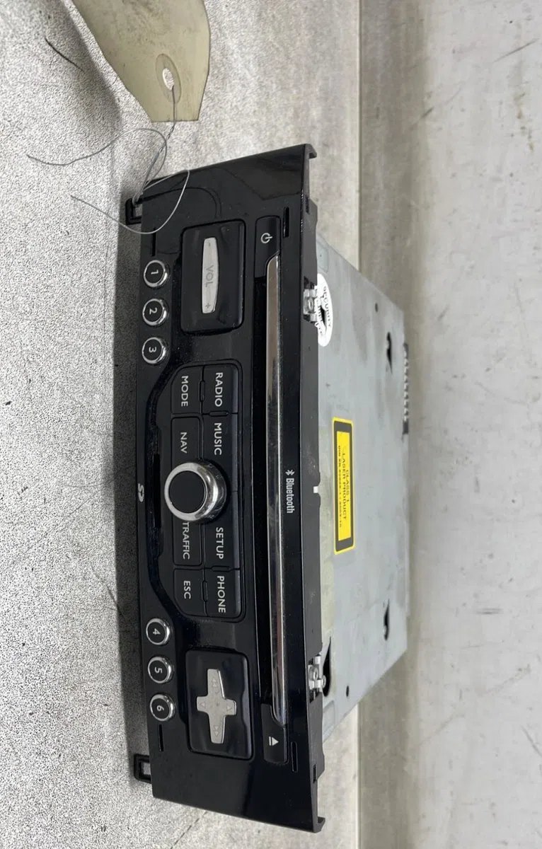 Autoradio Peugeot 308 I (4A_, 4C_) 1.6 hdi (2007-2014) 5 portes occasion