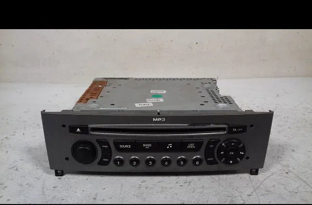 Autoradio Peugeot 308 I (4A_, 4C_) 2.0 hdi (2007-2014) 3 portes occasion