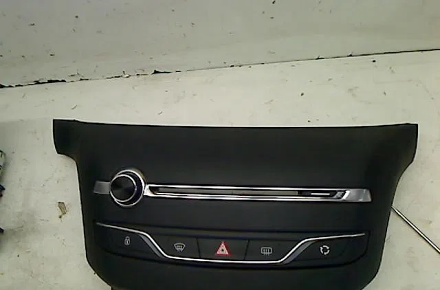 Autoradio Peugeot 308 II (LB_, LP_, LW_, LH_, L3_) 1.6 bluehdi 120 (2013-2021) occasion