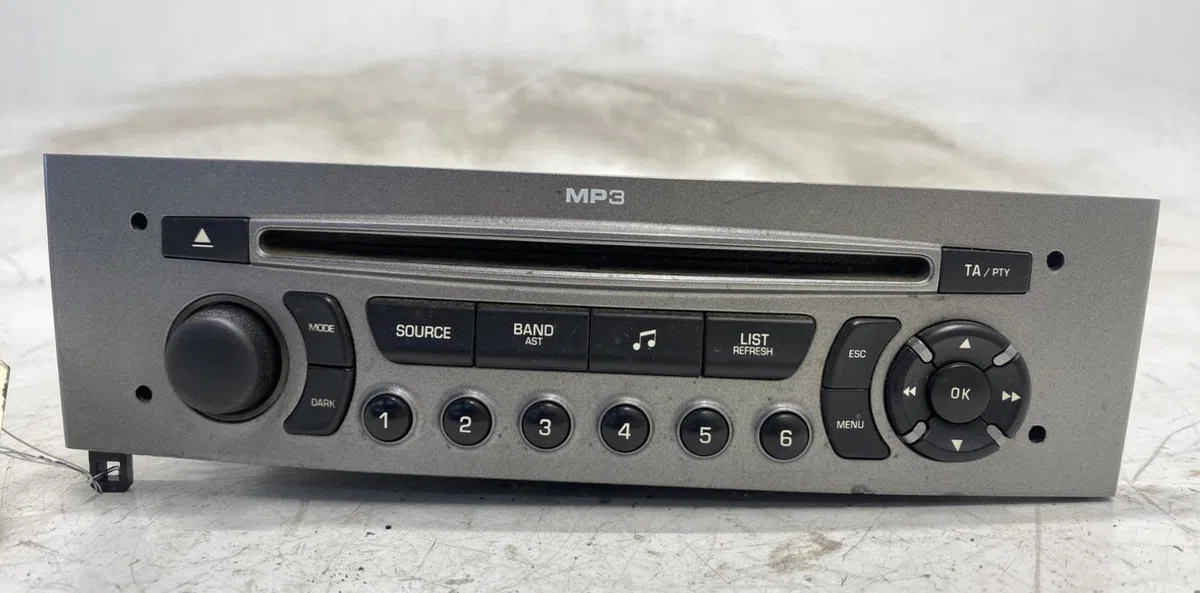Autoradio Peugeot 308 SW I (4E_, 4H_) 1.6 hdi (2009-2014) occasion