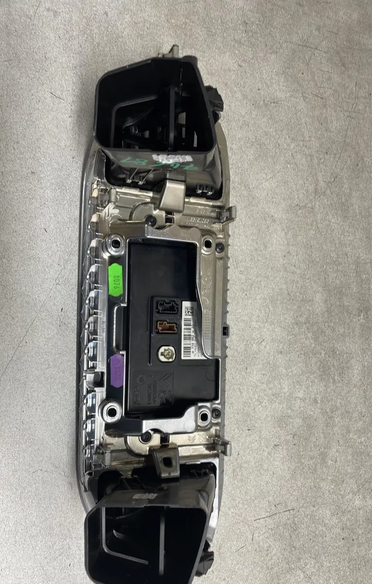 Autoradio Peugeot 308 SW II (LC_, LJ_, LR_, LX_, L4_) 1.6 bluehdi 120 (2014-2021) occasion