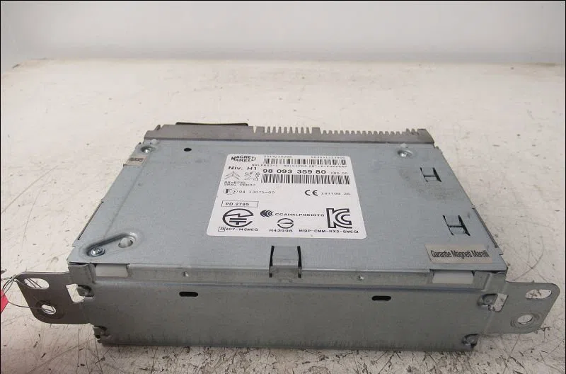 Autoradio Peugeot 308 SW II (LC_, LJ_, LR_, LX_, L4_) 1.6 hdi 92 (2014-2021) occasion