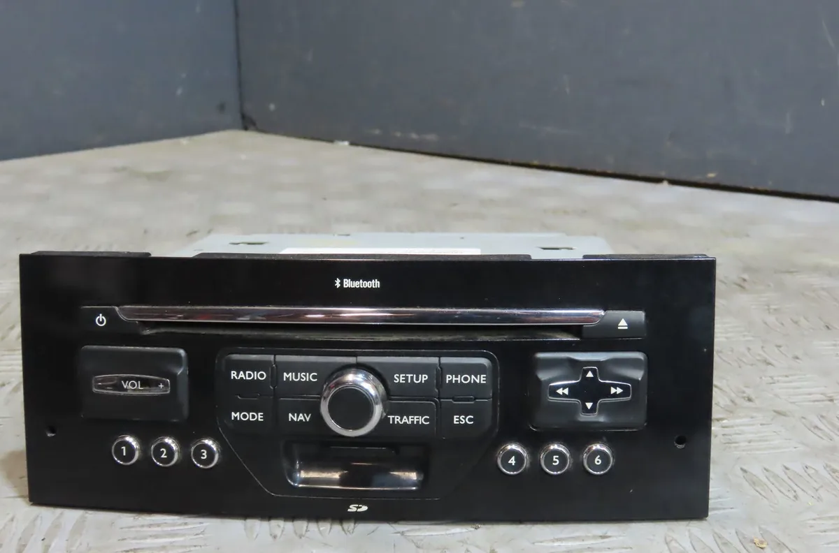 Autoradio Peugeot 407 (6D_) 1.6 hdi 110 (6d9hzc, 6d9hyc) (2004-2010) occasion