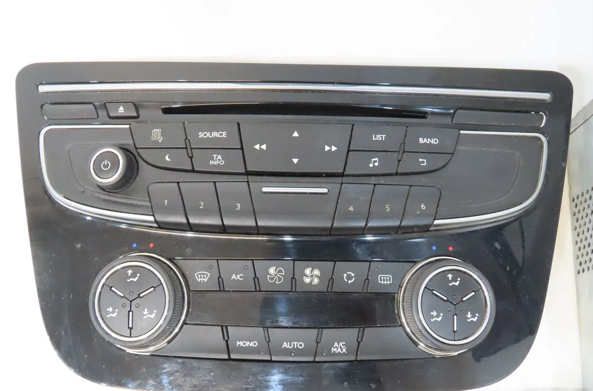 Autoradio Peugeot 508 I (8D_) 2.0 hdi (2010-2018) occasion