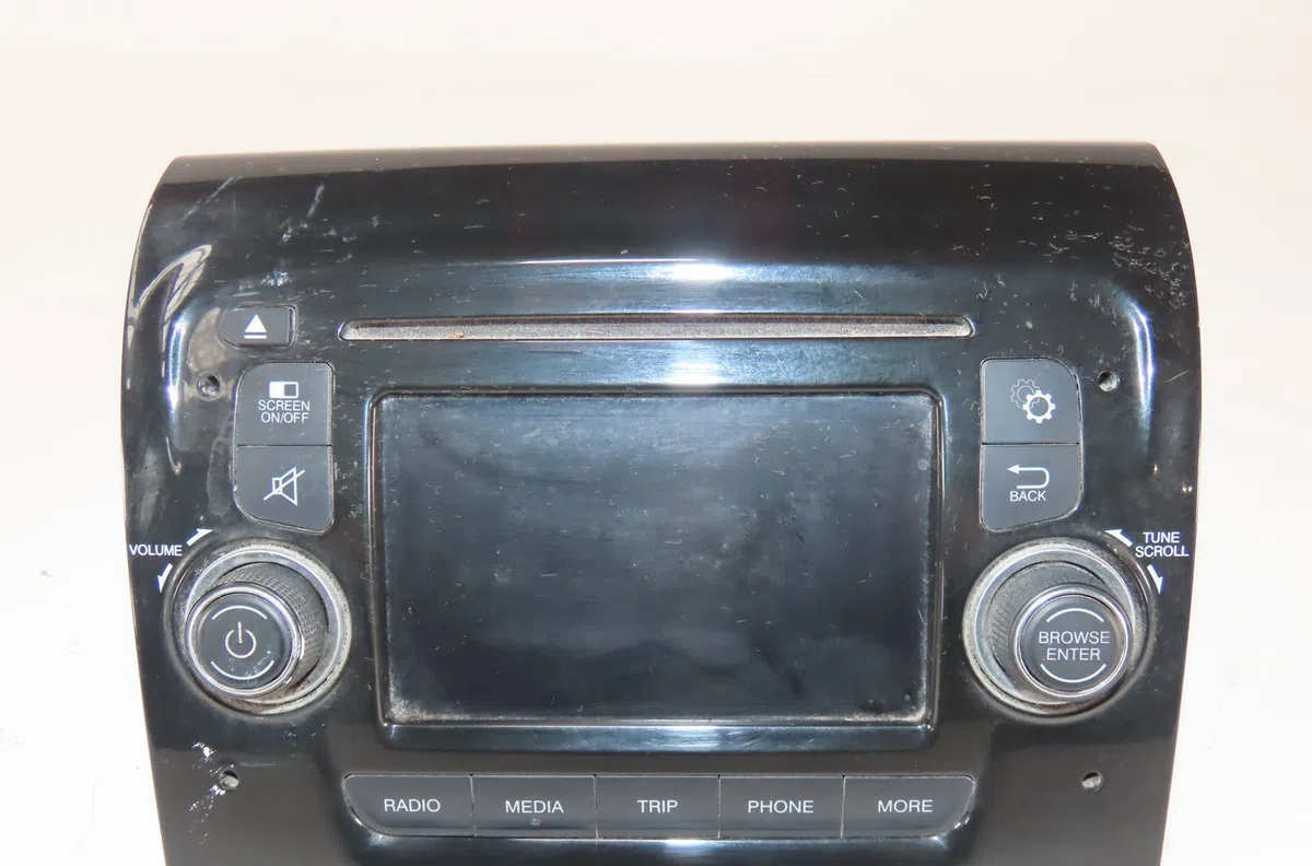 Autoradio Peugeot BOXER Camionnette 2.0 bluehdi 110 (2015-2019) occasion