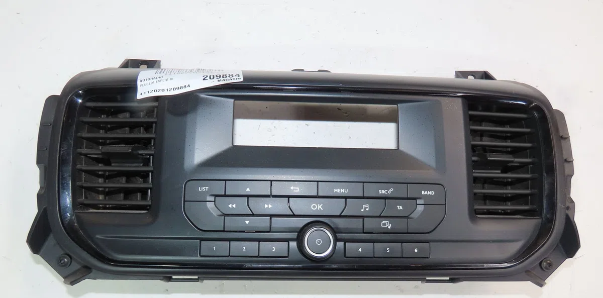 Autoradio Peugeot EXPERT Camionnette (V_) 1.6 bluehdi 115 (2016) occasion