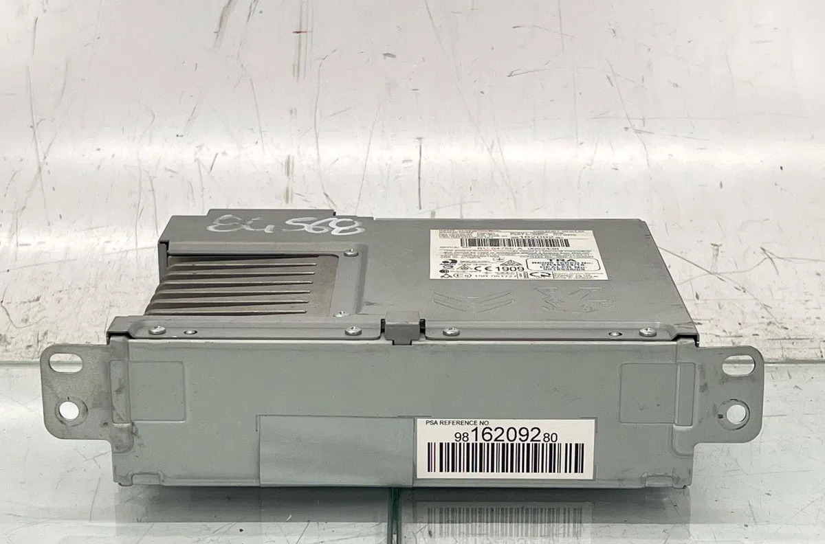 Autoradio PEUGEOT TRAVELLER PHASE 1 occasion