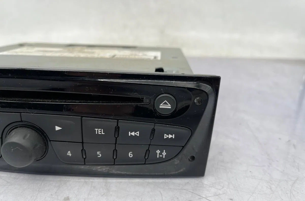 Autoradio RENAULT CLIO 3 PHASE 2 occasion