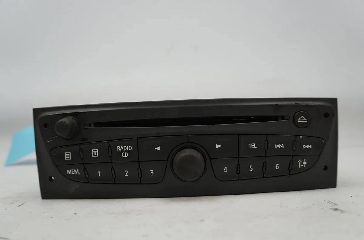 Autoradio Renault CLIO III (BR0-1, CR0-1) 2.0 16v sport (2008-2014) occasion