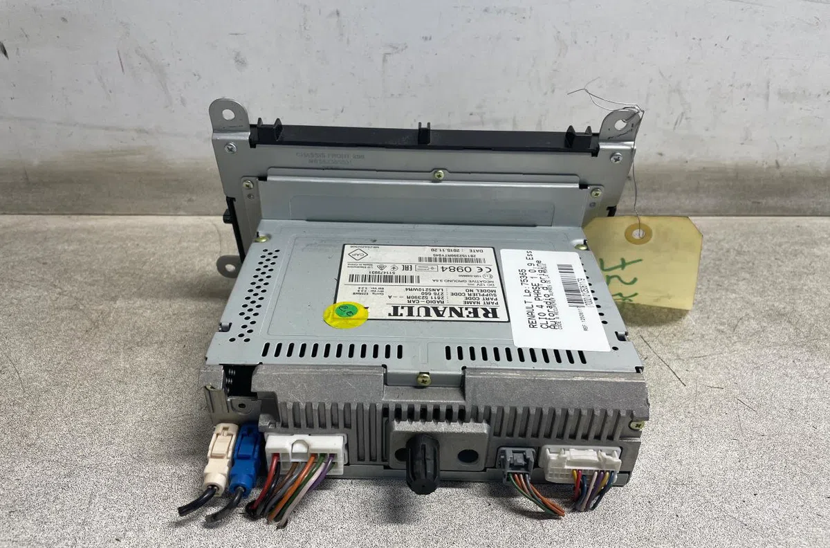 Autoradio Renault CLIO IV (BH_) 0.9 tce 90 (2012) 5 portes occasion