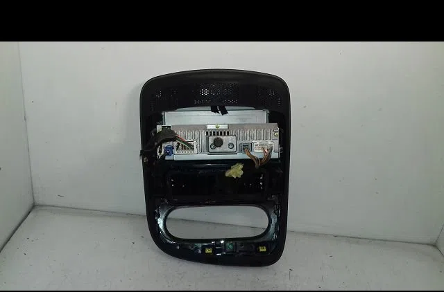 Autoradio Renault CLIO IV (BH_) 1.5 dci 90 (2012) 5 portes occasion