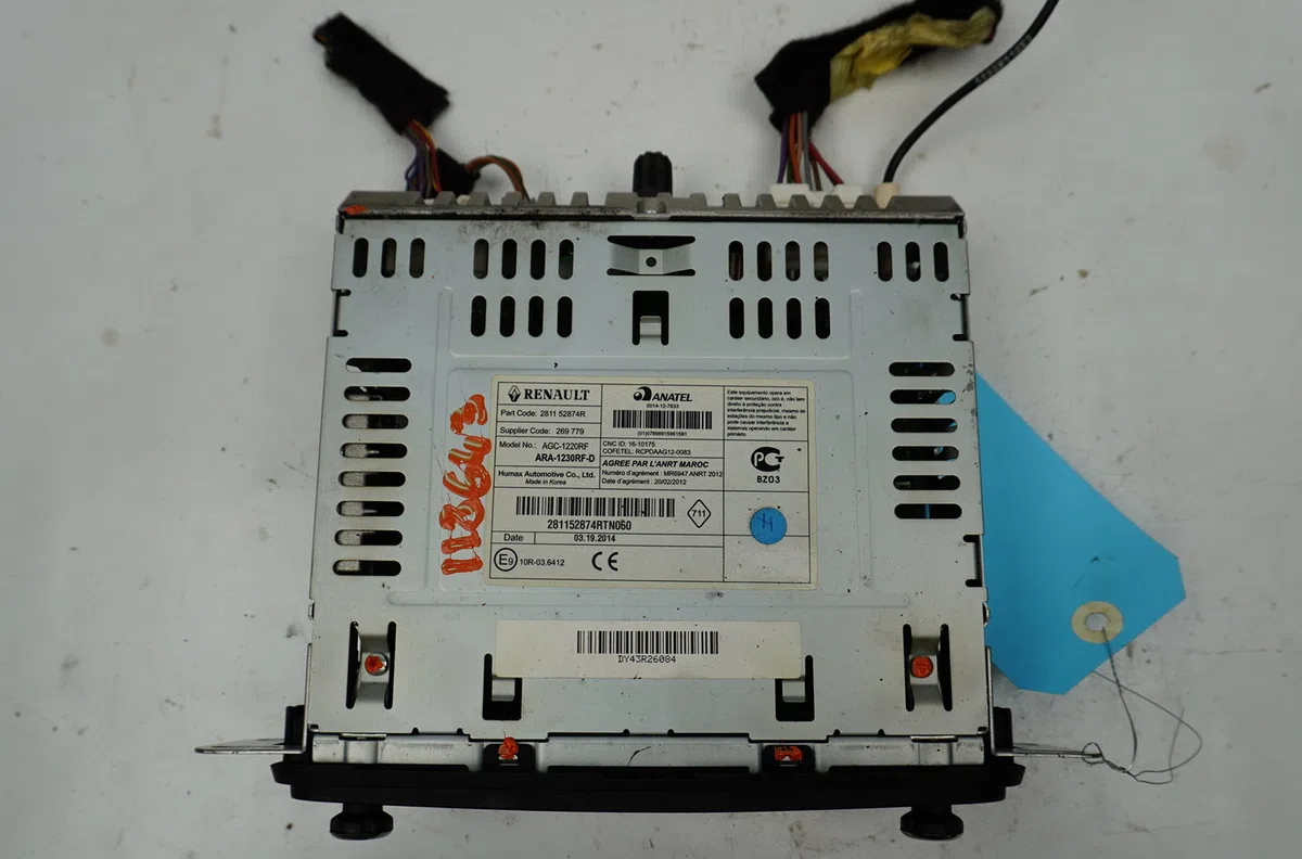 Autoradio Renault CLIO IV (BH_) 1.5 dci 90 (2012) 5 portes occasion