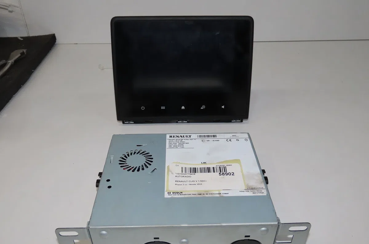 Autoradio Renault CLIO V (B7_) 1.5 blue dci 100 (b7ad) (2021) occasion