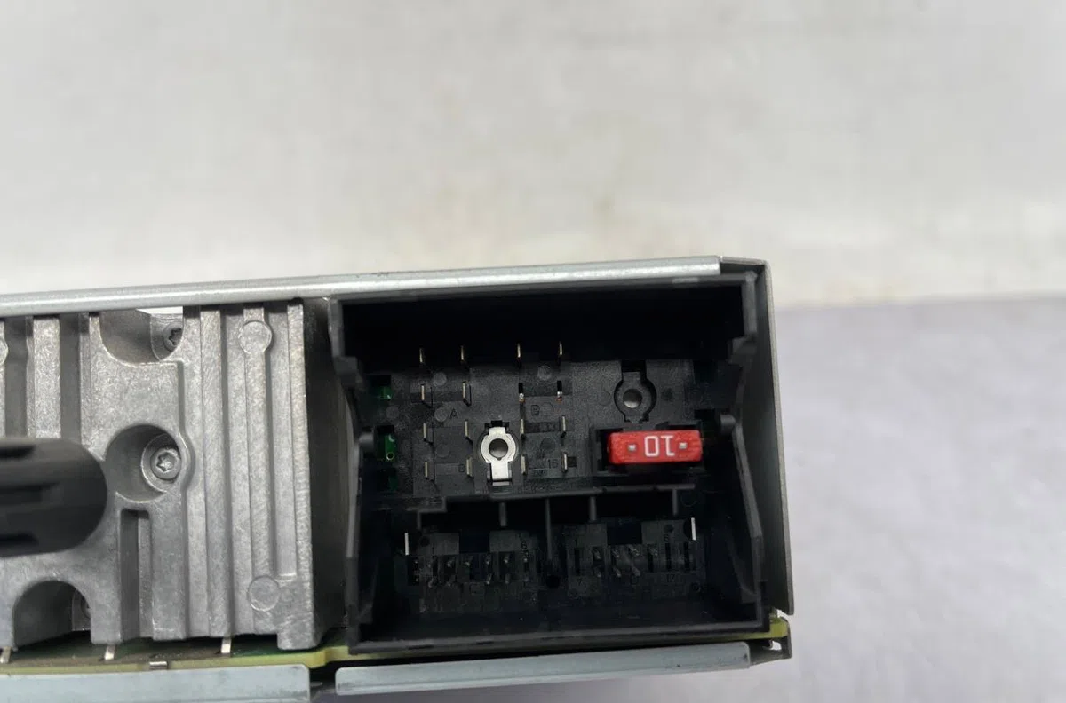 Autoradio RENAULT GRAND SCENIC 3 PHASE 1 occasion