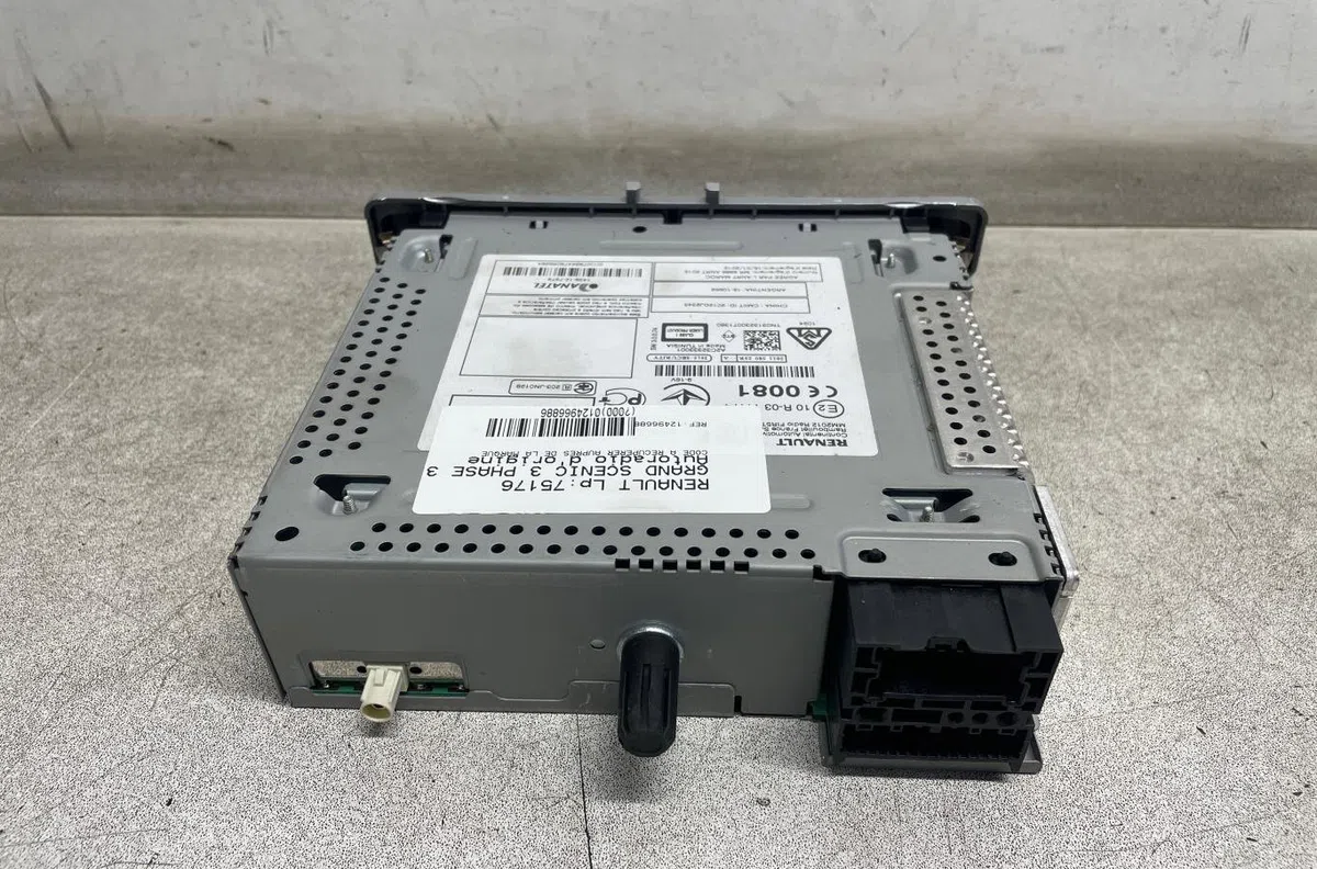 Autoradio Renault GRAND SCÉNIC III (JZ0-1_) 1.5 dci (2009) 5 portes occasion