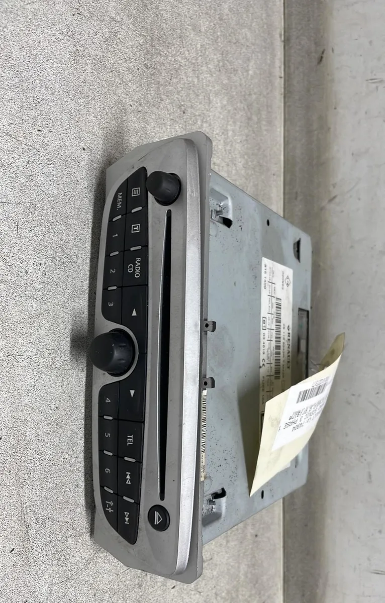 Autoradio Renault GRAND SCÉNIC III (JZ0-1_) 1.9 dci (2009) occasion