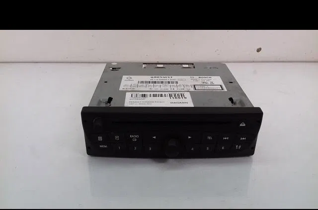 Autoradio Renault KANGOO - GRAND KANGOO II (KW0-1_) 1.5 dci 90 (kw05, kw08, kw0g, kw11) (2008) occasion