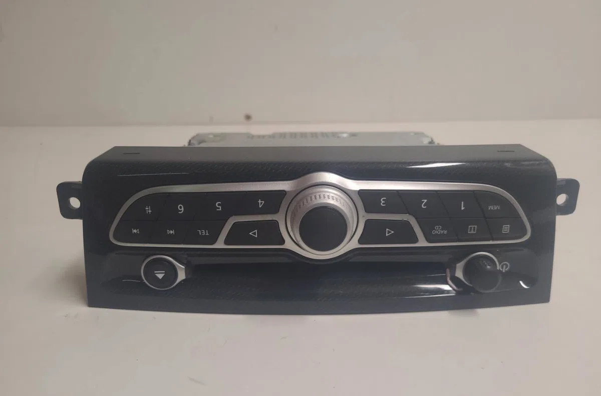 Autoradio Renault KOLEOS I (HY_) 2.0 dci (hy0k) (2008) occasion