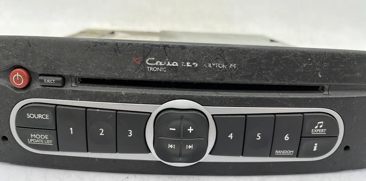 Autoradio RENAULT LAGUNA 2 PHASE 2 occasion