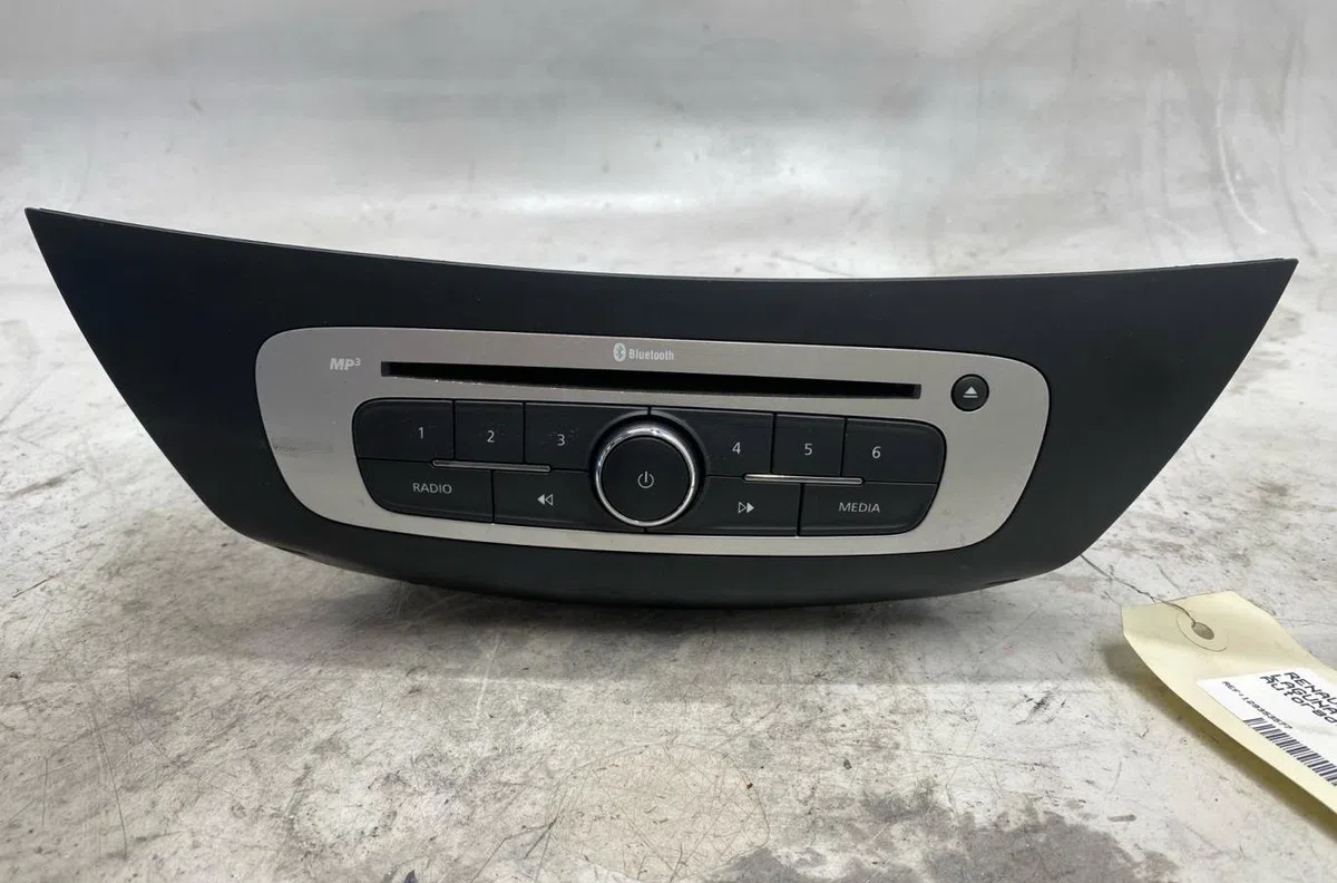 Autoradio RENAULT LAGUNA 3 PHASE 3 occasion